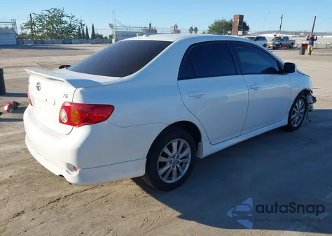 2010 Toyota Corolla S из США, поврежденный, VIN 2T1BU4EE1AC448666